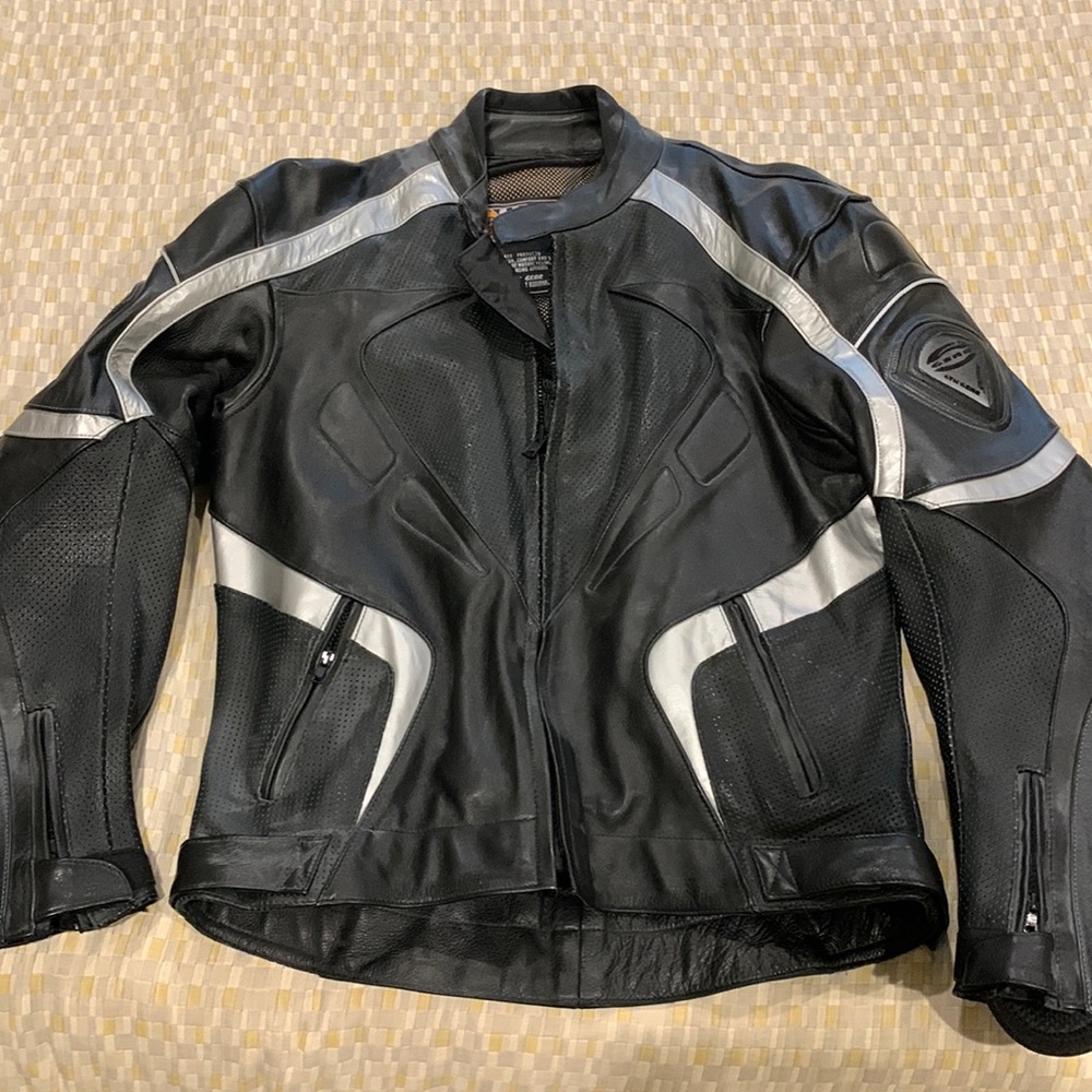 Men’s black leather motorcycle jacket. Size Large.